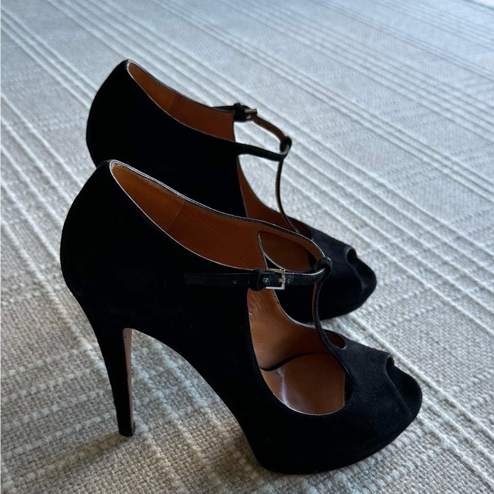 Gucci Black T-Strap Heels